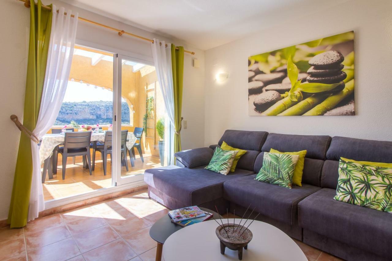 Robertapartments Benitachell Exteriör bild