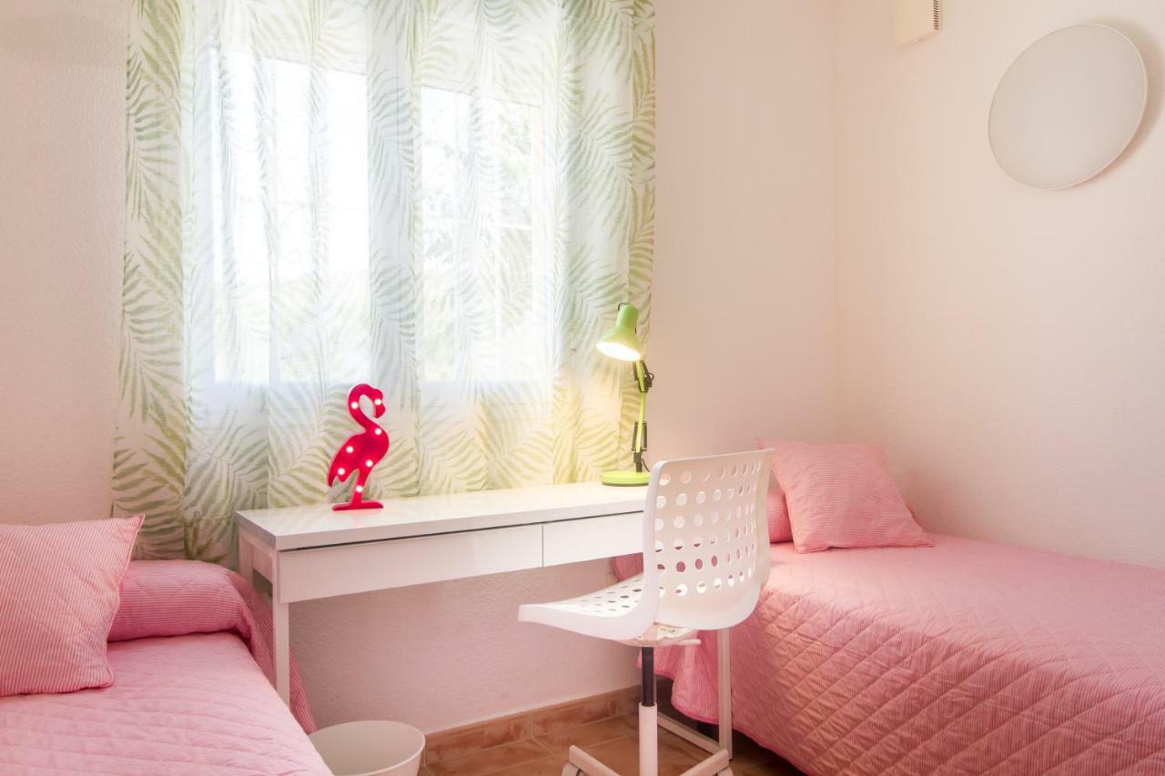 Robertapartments Benitachell Exteriör bild